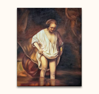 Rembrandt van Rijn – Een Vrouw Badend in een Beek: Klassiek schilderij van een vrouw in water met opgetrokken japon, omgeven door barokke kleuren en lichteffecten.