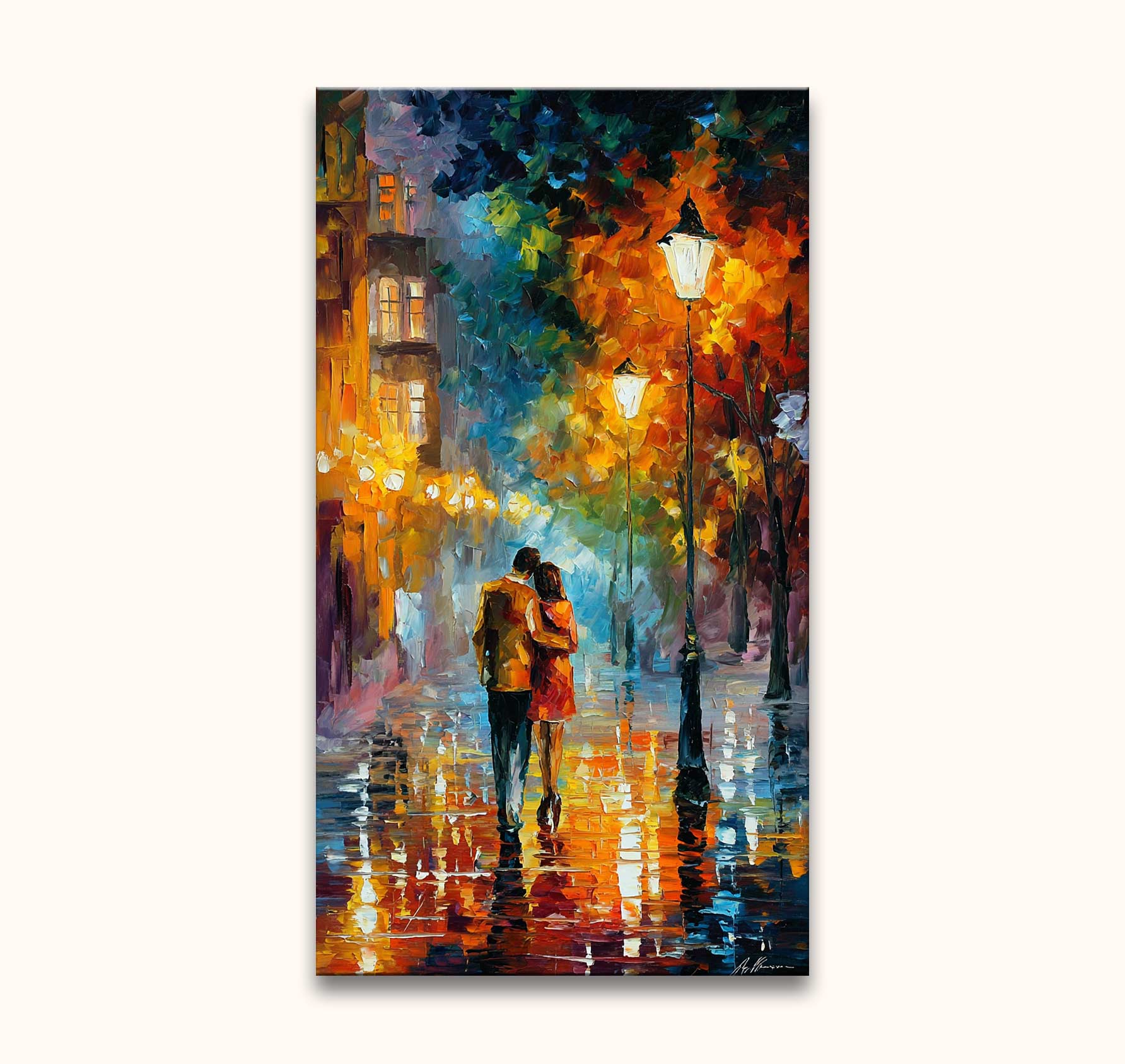 Romantisch tafereel: koppel wandelt 's avonds door natte straat. 'Love Street' schilderij in stijl van Leonid Afremov, handgeschilderd, klaar om op te hangen.