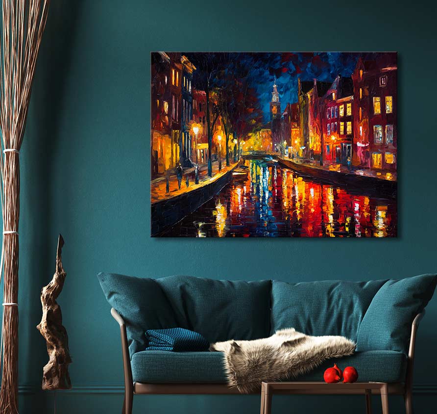 Handgeschilderd schilderij Oudezijds Achterburgwal in de stijl van Leonid Afremov, toont een sfeervol nachtelijk stadsgezicht met warme lichten. Perfect voor kunstliefhebbers.