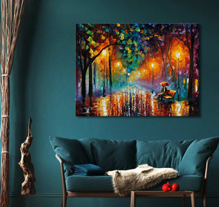 Dreamers in a Rainy Park - In de stijl van Leonid Afremov: Olieverfschilderij toont een persoon met rode paraplu in een regenachtig park bij nacht, op gespannen doek.