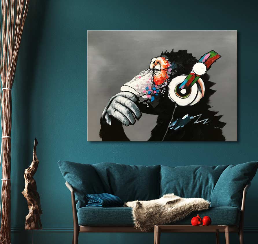 Banksy's Monkey - Olieverf op canvas, toont een gestileerde aap met koptelefoon. Ideaal voor liefhebbers van dierenkunst en moderne interieurs.
