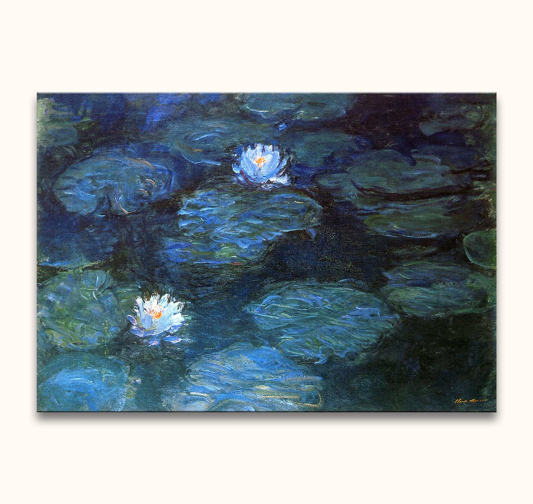 Impressionistisch olieverfschilderij van Claude Monet's Lotusbloemen bij Cevennen, met waterlelies en leliebladeren op een vijver, gespannen op houten frame, klaar om op te hangen.