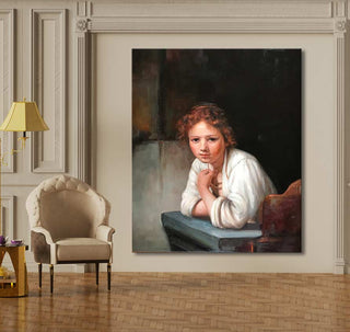 Rembrandt van Rijn – Meisje in het Raam: olieverfschilderij van een jong meisje aan een venster, realistisch en symbolisch, passend in een klassiek ingerichte woonkamer.