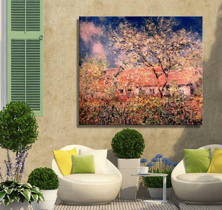 Olieverfschilderij Claude Monet – Boerderij in Bloesem: impressionistisch doek met zonovergoten cottage, perfect voor tuin of interieur. Zijkanten mee geschilderd, geen lijst nodig.